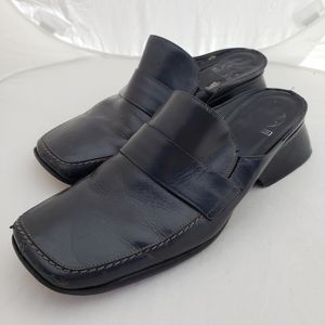 Gianni Bravo Black Heeled Mule/Loafer